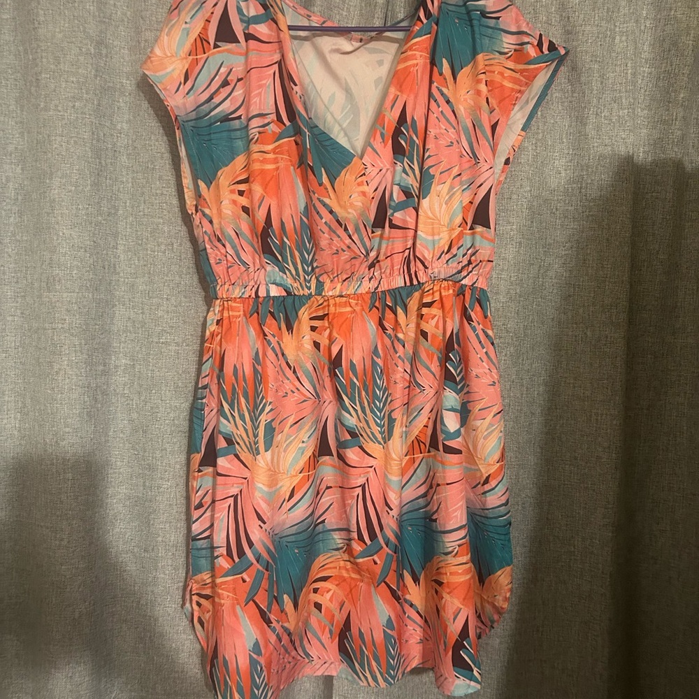 Tropical Print Dress with V-Neck